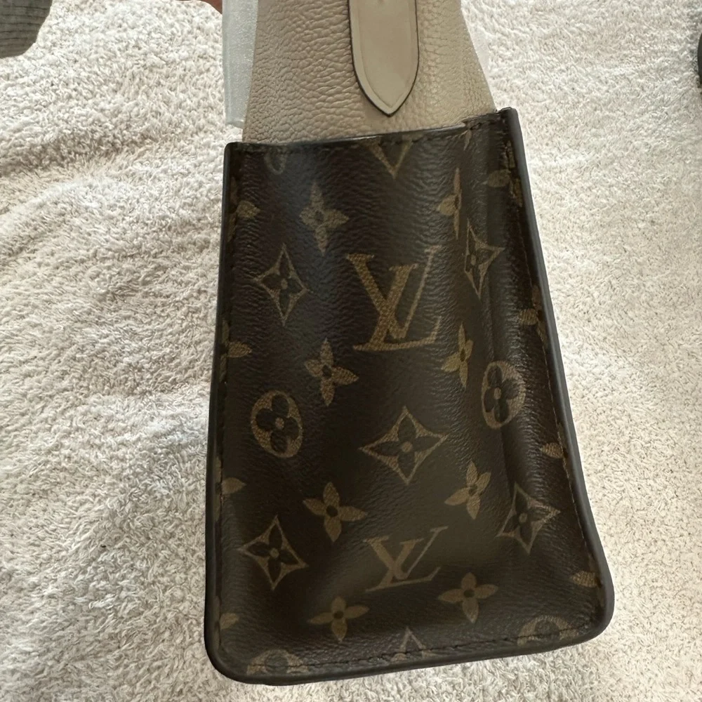 Designer bag - Picture 4 of 8